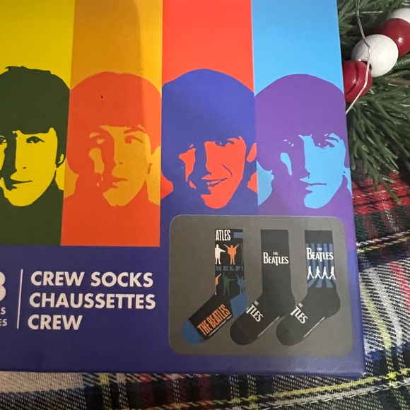 The Beatles Vibrant Striped Boxed 3 Pairs Crew Socks - Picture 2 of 3